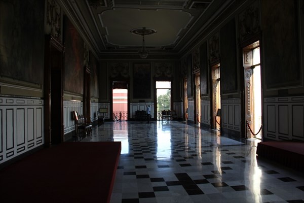 117-Дворец правительства, большой зал